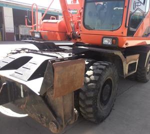 Excavadora Multifuncional Usada de Corea, Hyundai HX220HD, Motor Yanmar, Bomba, Rodamientos, Modelo 2023, Pocas Horas, Alta Eficiencia - Product Image 3