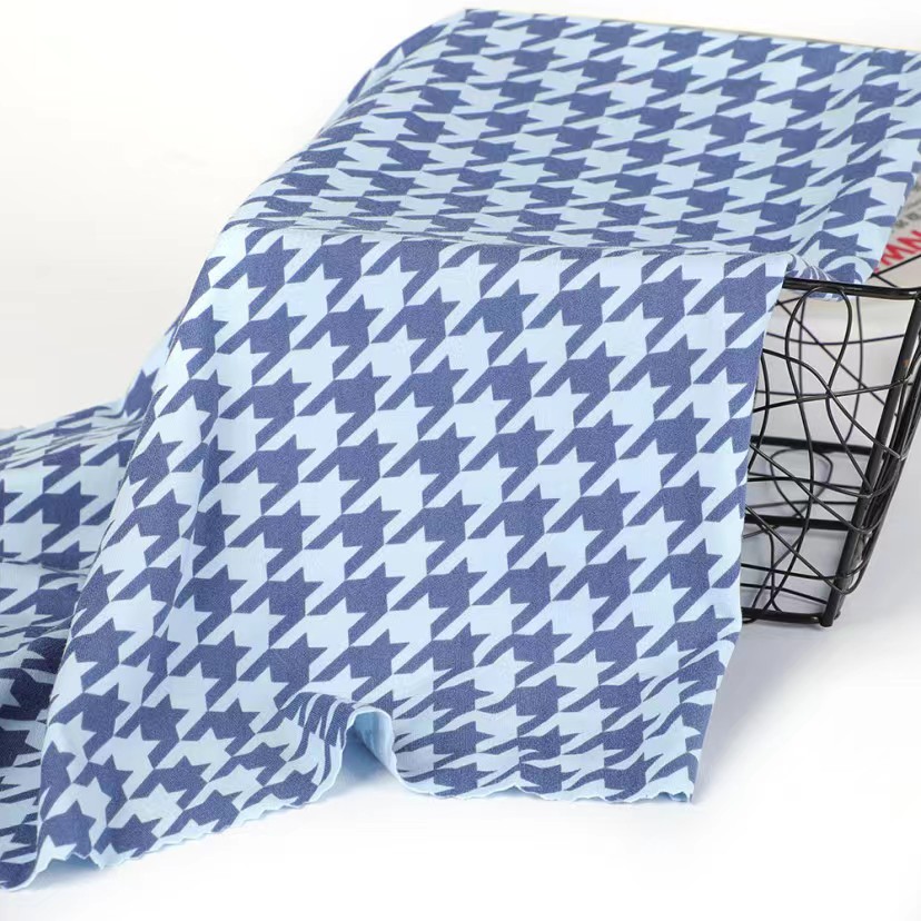 Высокое качество кирпечей из глины 2 боковых велюровый влагу из мягкого нейлона и шифона со вставками в полоску, длинный кирпечей из глины с принтом трикотажная ткань для yogasuit леггинсы