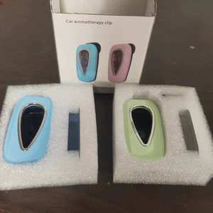 Wholesale Fragrance Manufacturers Customized Sustainable Luxury Diffuser <b>Car</b> Scent Vent <b>Clip</b> Perfume Air Freshener for - Product Image 2