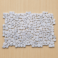 Mosaïque de galets de marbre blanc, pierre naturelle, finition polie et irrégulière, pour mur de salle de bain, sol de douche, crédence de cuisine