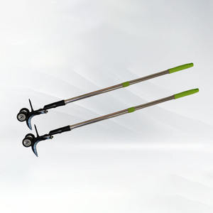 Outil <span class=keywords><strong>de</strong></span> désherbage manuel en acier inoxydable <span class=keywords><strong>de</strong></span> 0.8m avec poignée réglable pour le désherbage <span class=keywords><strong>de</strong></span> la <span class=keywords><strong>mousse</strong></span> dans les fissures <span class=keywords><strong>de</strong></span> jardin - Product Image 1