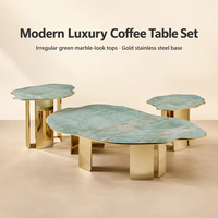 Ensemble de tables basses modernes de luxe en marbre vert irrégulier avec base en métal doré, tables d'appoint gigognes pour salon, villa, hôtel, décoration intérieure
