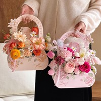 Petit panier pour emballages de bouquets DIY, boîte à fleurs portable avec impression de vœux, idéal pour les cadeaux d'anniversaire et la décoration