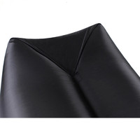 Caractéristique pliable de sofa de lit gonflable portatif Offre Spéciale de conception moderne pour l'usage extérieur