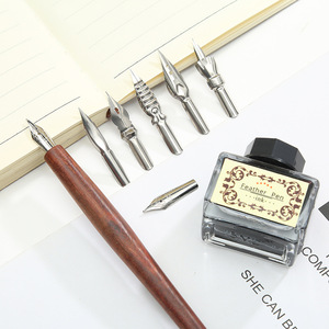 Cadeaux de graduation motivants, accessoires d'écriture classiques en anglais, <span class=keywords><strong>plume</strong></span> à plumeau en bois, <span class=keywords><strong>porte</strong></span>-<span class=keywords><strong>plume</strong></span>, flacon d'encre, coffret de <span class=keywords><strong>plume</strong></span> à plumeau - Product Image 2