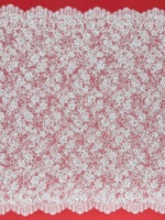 Tissu de luxe en dentelle à cils festonnée, orné de perles et de strass floraux 3D, pour robes de mariée et de soirée ajustées