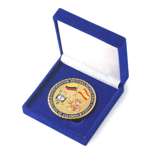 เหรียญโลหะคุณภาพดีแบบกำหนดเอง พร้อมโลโก้เคลือบทอง 3 มิติ ธง และกล่องกำมะหยี่สำหรับบรรจุภัณฑ์ - Product Image 2