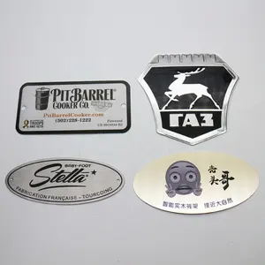Nouveaux produits estampage logo plaque Chine personnalisé logo en métal 3D logo en métal