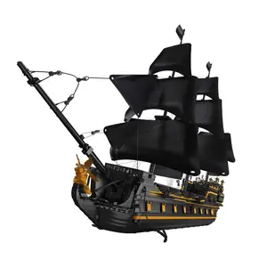 MOULD KING 13186 Pirates Ship Building Blocks for Adults MOC Bricks Black Pearl II Model Kits to Build Kids Educational Block