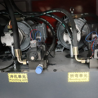 Machine de traitement de barres omnibus en cuivre hydraulique JUGAO, machine CNC trois-en-un pour la découpe, le poinçonnage et le pliage de barres omnibus