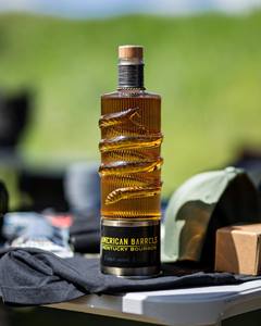 Bouteille de vin en verre personnalisée en usine bouteille en verre d'emballage OEM en gros <span class=keywords><strong>Baijiu</strong></span> à bas <span class=keywords><strong>prix</strong></span> - Product Image 3