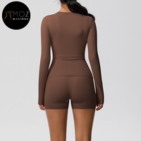 Ensemble 2 pièces pour femmes, taille plus, haut à manches longues en nylon brossé uni, short de sport à taille élastique, vêtements de sport pour yoga, pilates, séchage rapide