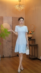 Robe Midi Tissée Style Français 3517 Nouvelle Collection 2026 Élégante Coupe Ajustée Taille Haute Sirène Paillettes Robustes <span class=keywords><strong>Jacquard</strong></span> 3D - Product Image 2