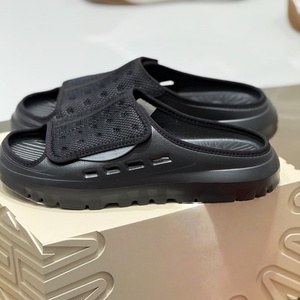 Wholesale Summer new Luxurious designer <b>slippers</b> Outdoor sports beach shoes Mesh Anti-slip and breathable Men's Shoes - Product Image 3