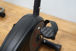 Venta caliente bicicleta estática reclinada interior económica con diseño en forma de cuerpo - Product Image 3