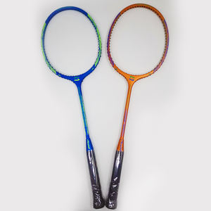 Raquettes de badminton de balle en fibre de carbone 100% graphite bon marché pour le marché indien - Product Image 6