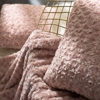 Plaid en fausse fourrure tricoté, style européen et américain, luxueux, douillet et chaud, taille King, en peluche, pour l'hiver, 100% polyester