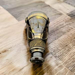 Télescope monoculaire décoratif en laiton avec finition antique vintage, jumelles maritimes, observation nautique, objet de collection, cadeau - Product Image 1