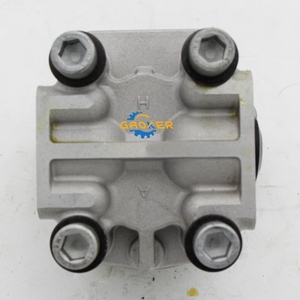 Pompe pilote <span class=keywords><strong>de</strong></span> chargeur <span class=keywords><strong>de</strong></span> roue <span class=keywords><strong>de</strong></span> <span class=keywords><strong>prix</strong></span> usine D155 D65 D85 haute pression 705-41-01050 pompe à engrenages unique pour le remplacement <span class=keywords><strong>de</strong></span> Komatsu - Product Image 3