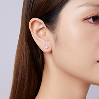Boucles d'oreilles clous fraise en argent sterling 925, émail rose dégradé, plaqué rhodium or blanc, bijoux cadeau pour femme, idéal pour les fêtes BSE1189