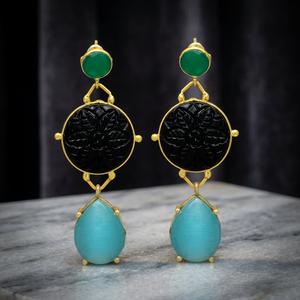 Nouvelles boucles d'oreilles pendantes ethniques plaquées or avec pierre précieuse onyx noir en alliage métallique - Product Image 3