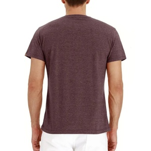 เสื้อยืดเฮนลีย์สีเทาแฟชั่นโลโก้สั่งทำขายส่งสำหรับผู้ชายสไตล์ยุโรปและอเมริกา แขนสั้น - Product Image 5