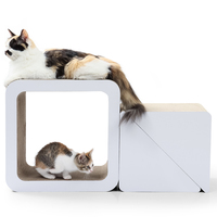 Arbre à gratter pour chat en carton modulaire élégant, griffoir et perchoir de repos en un seul