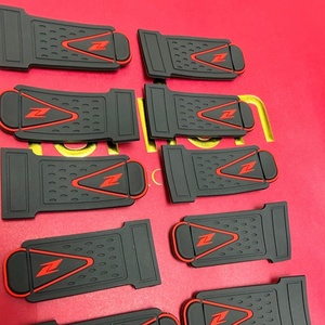 Custom Fashionable Design Patch Iron on Patches Sew on Clothing Heat Transfer Logo TPU silicone Patch for Garment Labels - Product Image 2