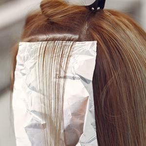 Rouleaux de papier aluminium argenté gaufré de qualité alimentaire, écologiques, en gros pour la <span class=keywords><strong>coloration</strong></span> des cheveux et l'utilisation en salon de beauté - Product Image 6
