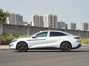 <span class=keywords><strong>BYD</strong></span> <span class=keywords><strong>Han</strong></span> L <span class=keywords><strong>EV</strong></span> voiture électrique à 4 roues de haute qualité fabriquée en Chine à vendre nouvelle voiture pour la maison rechargeable 2025 nouvelle voiture électrique à énergie - Product Image 5