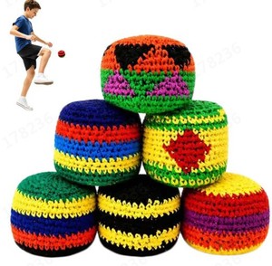 Palline da Calcio All'uncinetto Fatte a Mano Assortite per Adulti - Product Image 5