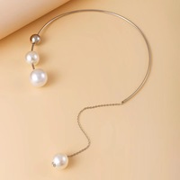 Parure de bijoux plaqué or en alliage, style simple et tendance, avec collier sautoir, boucles d'oreilles créoles et pendentif cercle ouvert en perle blanche, pour femme