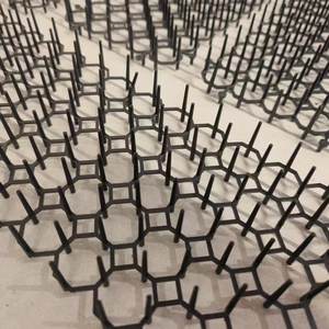 Bandes anti-piquants réutilisables pour l'extérieur Tapis anti-piquants en plastique pour chats et chiens nuisibles - Product Image 3