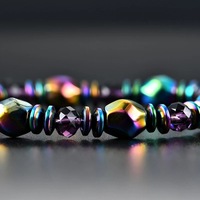 Bracelet unisexe tendance de style classique fait main avec perles d'hématite en forme de boule et électroplaqué coloré, idéal pour un cadeau