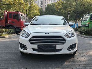 Auto Usate <span class=keywords><strong>Ford</strong></span> <span class=keywords><strong>Escort</strong></span> <span class=keywords><strong>Sedan</strong></span> LHD Automatica Trazione Anteriore 1.5L Benzina Basso Chilometraggio Senza Incidenti Esportazione All'Ingrosso 2015 2016 2017 - Product Image 2