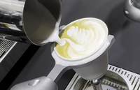 JAKA Mini Cobo Robot collaboratif double 6 axes pour la vente au détail sans personnel, Station de café, Barista IA intelligent, Latte Art, Impression de café