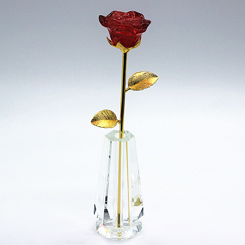 Vase rouge coloré