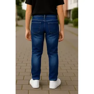 Jeans Slim Fit per Ragazzi Adrenaline, Lavaggio Medio, Gamba Dritta, 5 Tasche, Traspiranti per Uso Quotidiano - Product Image 5