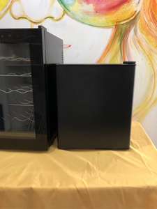 Top Ranked <strong>Mini</strong> <strong>Fridge</strong> 40 Liter Foam Door Beverage <strong>Red</strong> <strong>Bull</strong> Energy Drinks Cooling Small Refrigerator - Product Image 6