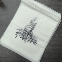 Custom Logo Zip Lock Kleding Verpakking Tassen Door Frosted Zwart Met Zwarte Rits Voor T-Shirts Badmode Sokken Schoenen