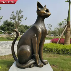 आउटडोर गार्डन बड़ा बैठने का गार्डन कांस्य बिल्ली की मूर्ति पशु मूर्तिकला