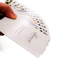 Cartes à jouer publicitaires personnalisées en papier noir avec finition lin allemand - Écologiques, coins arrondis, double face, durables