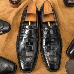 Mocasines HANMCE de Alta Gama para Hombre, Hechos a Mano con Cuero Vacuno Europeo Repujado, Diseño de Parches, Punta Cuadrada y Cierre con Cordones, Ideales para Oficina y Carrera Profesional - Product Image 5