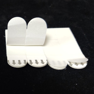 Adesivo Acrilico <span class=keywords><strong>Biadesivo</strong></span> Forte e Facile da Stirare, Rimovibile Senza Tracce, con Retro a Freccia per Pittura - Product Image 5