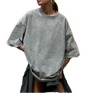 Colección Primavera 2026 - Camisa femenina de alta calidad con cuello en V, mangas largas y detalles delicados de perlas en - Product Image 1