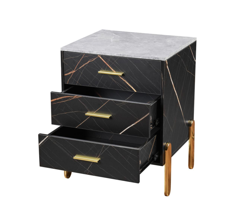 สีดำและสีทอง