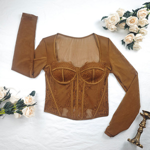 En stock : Hauts <span class=keywords><strong>corset</strong></span> <span class=keywords><strong>vintage</strong></span> pour <span class=keywords><strong>femme</strong></span>, à armatures, à manches longues, transparents, sexy, en dentelle, avec patchwork en résille, effet gainant amincissant - Product Image 5