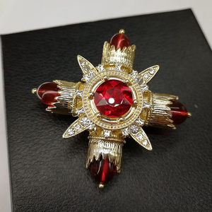 Broche <span class=keywords><strong>de</strong></span> Cruz con diamantes <span class=keywords><strong>de</strong></span> imitación <span class=keywords><strong>para</strong></span> <span class=keywords><strong>mujer</strong></span>, pasador grande <span class=keywords><strong>de</strong></span> Metal, barroco rojo, Vintage, <span class=keywords><strong>ropa</strong></span>, bufanda, Clip, joyería, nuevo - Product Image 3