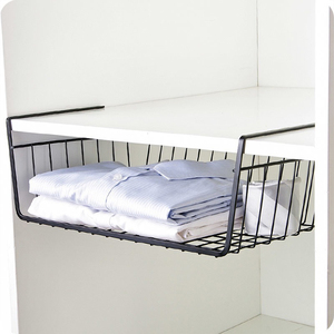 <span class=keywords><strong>Étagère</strong></span> de rangement sous l'<span class=keywords><strong>armoire</strong></span> - <span class=keywords><strong>Étagère</strong></span> de rangement en métal suspendue avec paniers pour cuisine, garde-manger, salle de bain, blanc et noir - Product Image 5