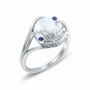 Anello da Donna F325 con Pietra di Luna Ovale Naturale, Montatura a Griffe, Motivo Vegetale, Anelli di Fidanzamento alla Moda - Product Image 1